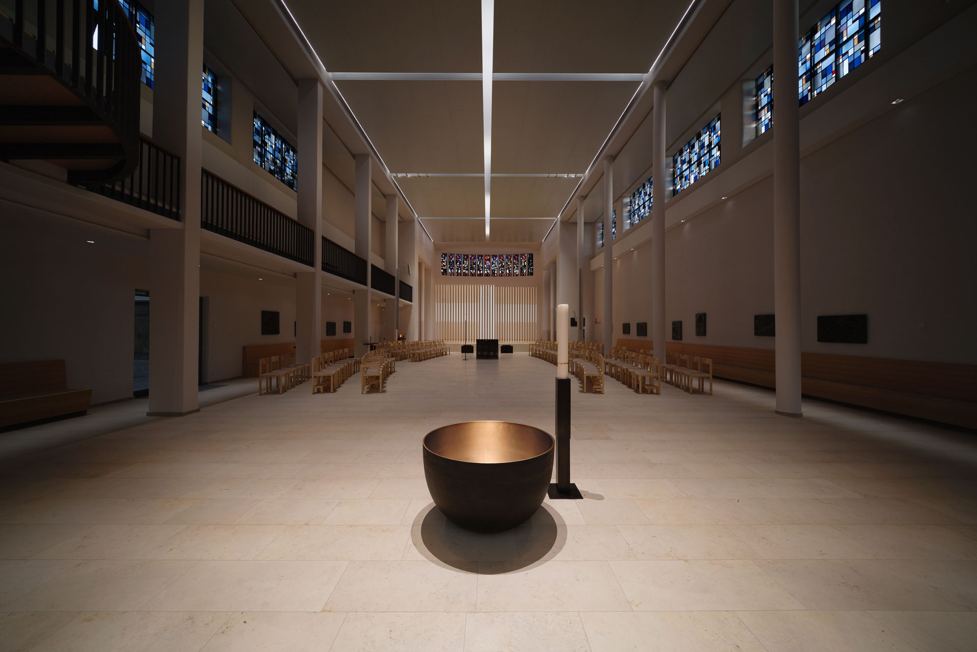 Kirche Sankt Petrus  Taufbecken