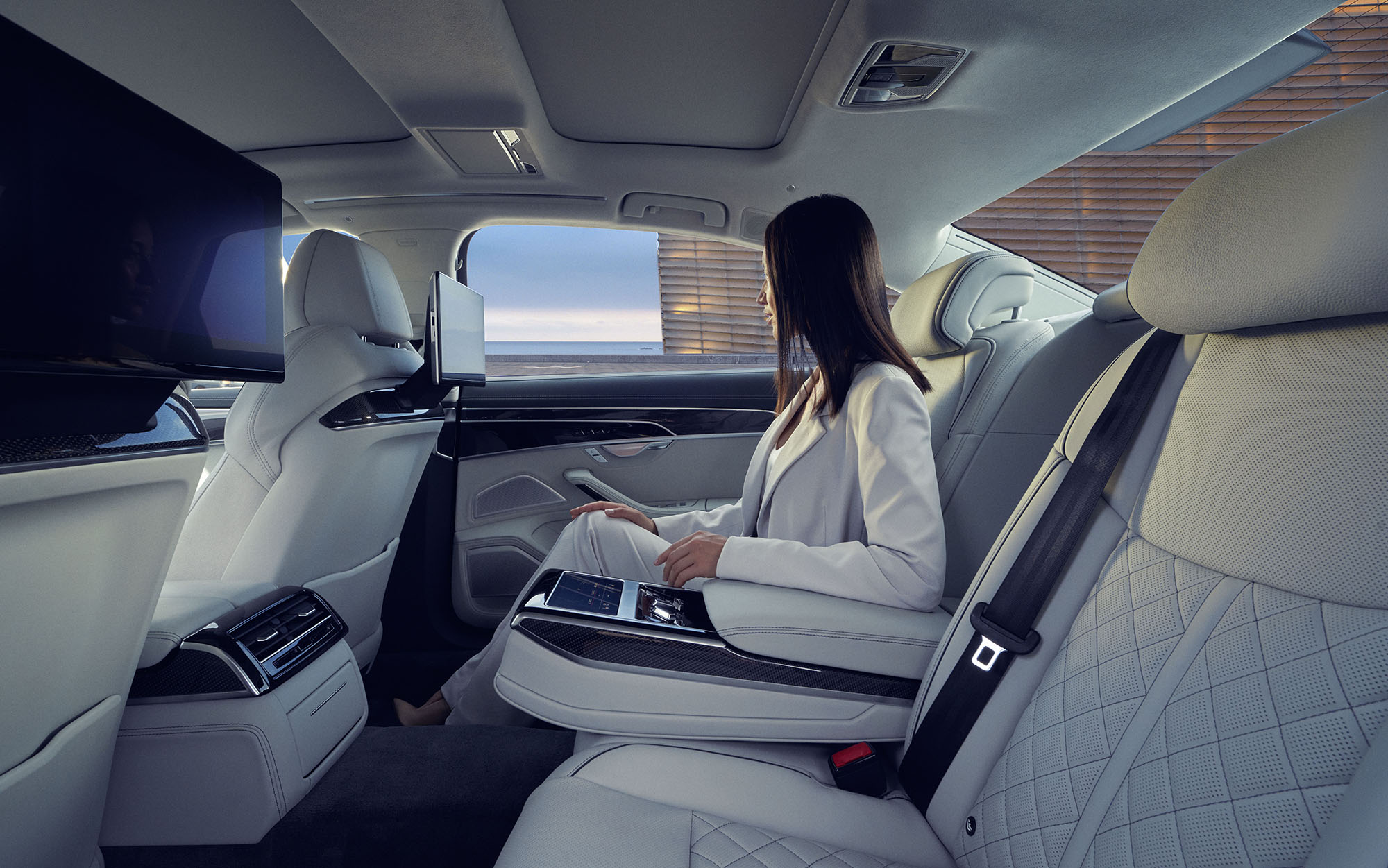 Audi  A8 Rear Seats Interieur
